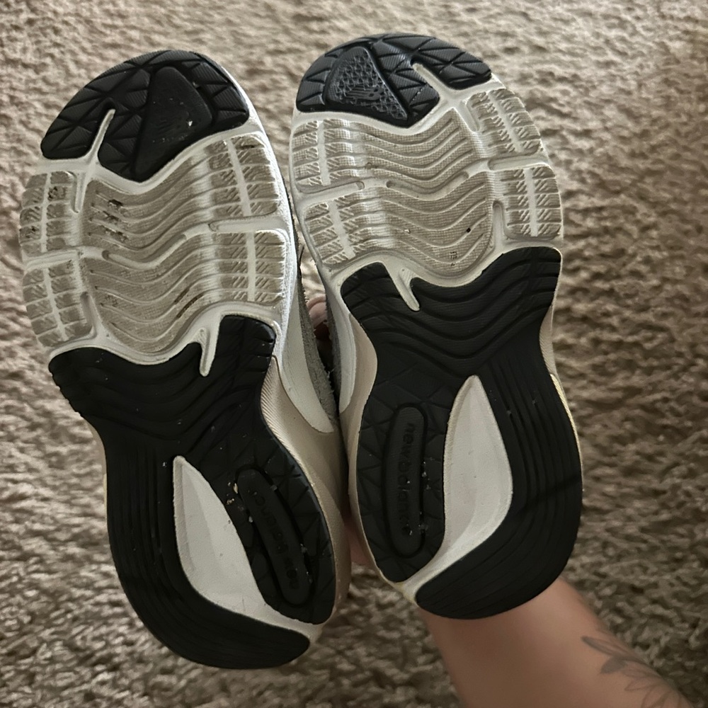 Used New Balance 990 - Picture 2 of 6